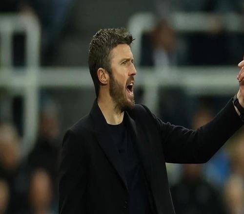 多一人反被絕殺！曼聯輸紐卡“原形畢露”，卡里克說出理性一句話