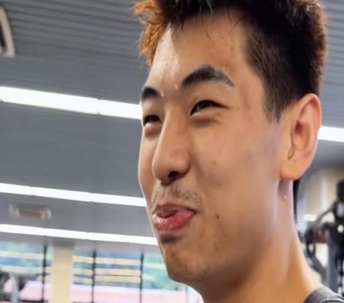 崔永熙親承恢復到百分百，兩天高強度對抗渾身痛，對訓練狀態(tài)滿意