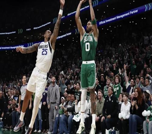 杰倫布朗：很開心看到塔圖姆回歸，他看起來狀態(tài)很不錯