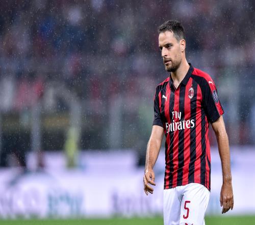 博納文圖拉回憶在米蘭的前兩年是自己職業(yè)生涯的巔峰，或許對(duì)米蘭的感情更為深厚_意甲直播