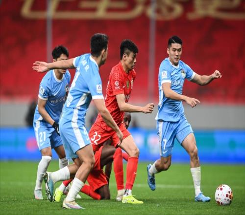 中超首個大冷門，12！冠軍又輸，海港主場12保級隊，遭遇2連敗