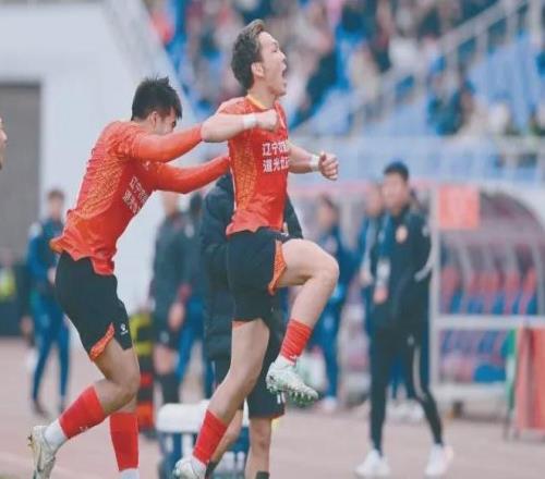 蟄伏八年歸來！遼寧鐵人中超首秀戰勁旅