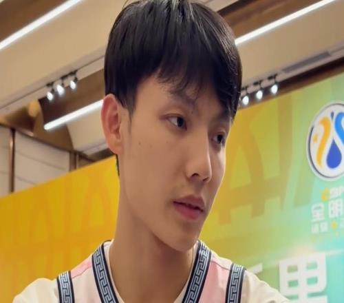 徐杰：感謝球迷投票讓我進全明星，有機會去逛逛諸暨了解文化