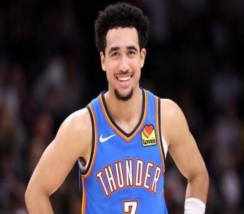 76人棄將成雷霆真香！麥凱恩樂開花：在這終于能做自己