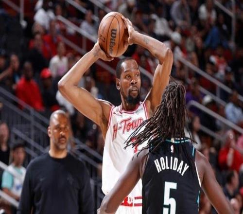 場均21+5+4！成火箭贏球風(fēng)向標(biāo)，謝潑德效應(yīng)來了，烏度卡如夢初醒