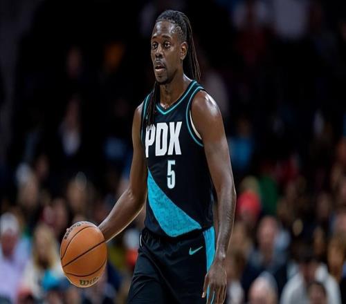 正負(fù)值+13！要是后場(chǎng)老將打滿48分鐘，開拓者可能就戰(zhàn)勝火箭了