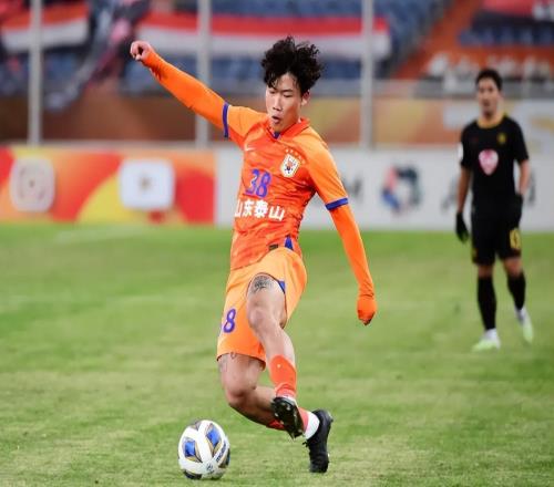 意外！他是首位在今年代表國足和魯能都斬獲進球的射手，值得期待