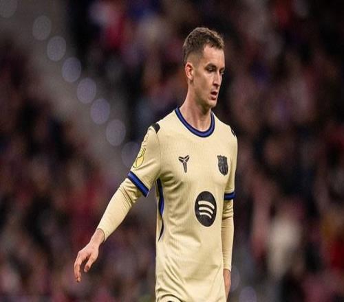 卡薩多：霍安肯定能拿到球，所以庫巴西的動作只是黃牌