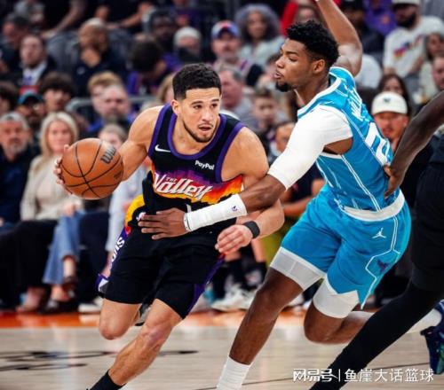 太陽完勝！布克30分15罰，克尼佩爾8中2，火箭棄將24+4全隊(duì)第二