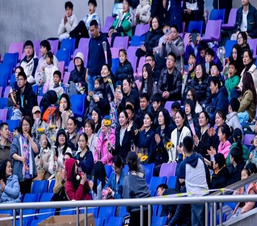 場均2.8萬！中超首輪上座曝光：泰山主場超3萬，申花vs英博超4萬