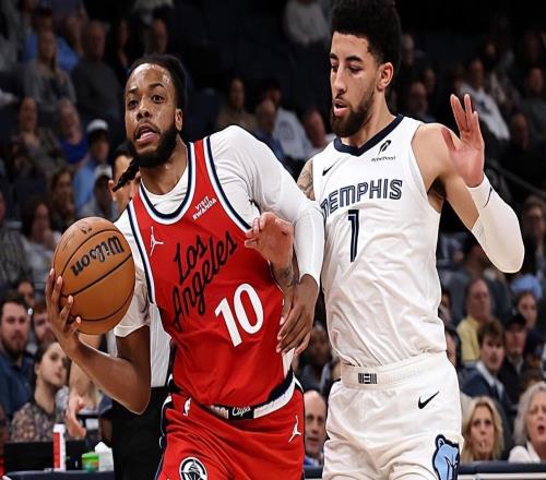 防守問題并不明顯!快船后場新援加盟后的表現(xiàn)還是比較穩(wěn)定的