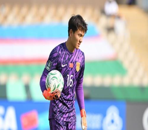 李昊丟兩球仍獲全隊最高分！單場6神撲，力阻王鈺棟高迪必進球