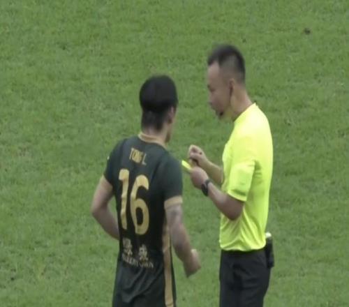 里程碑，浙江隊球員童磊達成中超百場成就