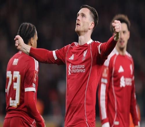 羅伯遜：冬窗確實有其他球隊對我感興趣，但我最終決定留下