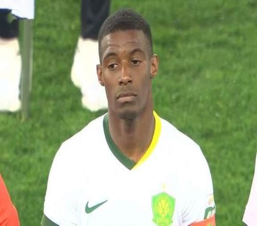 國安多虧留下王剛，19歲小將首秀亮眼，提前換下2將留力京魯大戰