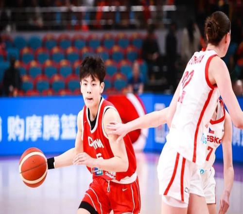 14選2的殘酷“減法”！一場(chǎng)大勝后，中國(guó)女籃最終名單浮出水面