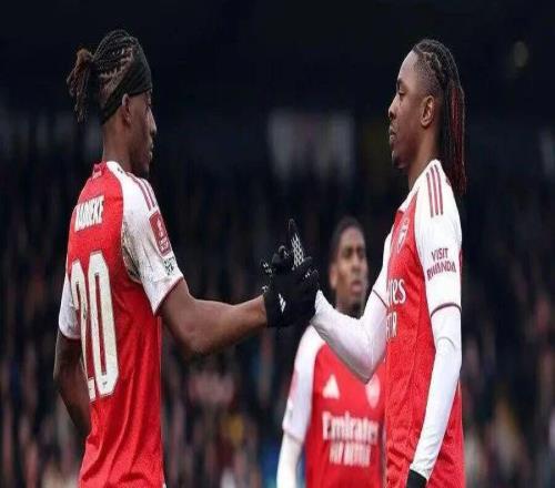 英足總杯：曼斯菲爾德12阿森納視頻集錦：馬杜埃凱首開(kāi)紀(jì)錄，埃澤替補(bǔ)制勝