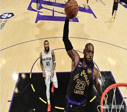 湖人對東部勁旅面臨苦戰，詹姆斯肘部帶傷，先發中鋒有望復出