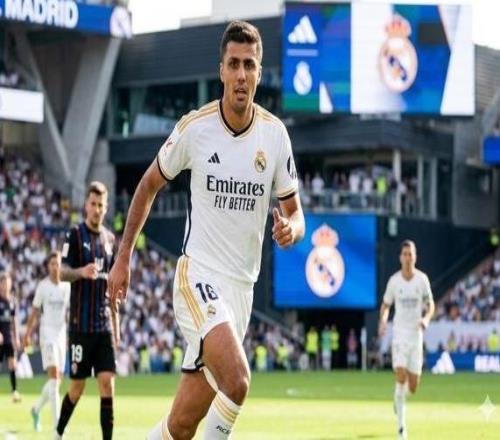 金球先生羅德里駕臨伯納烏，皇馬：很欣賞，但只是對手