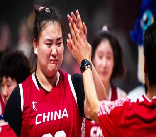 劉禹彤落選中國女籃12人大名單，宮魯鳴與郭士強同病相憐