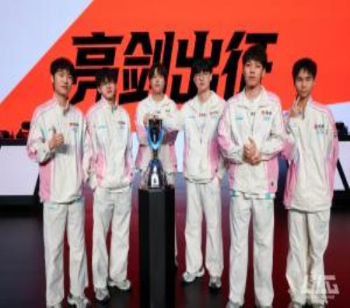 BLG分享出征2026全球先鋒賽全員合照：我們是優(yōu)勝者！