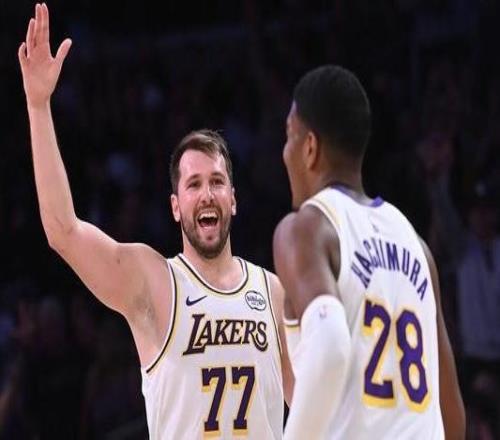 東契奇談神仙三分:出手時感覺很棒平時會練這種投籃