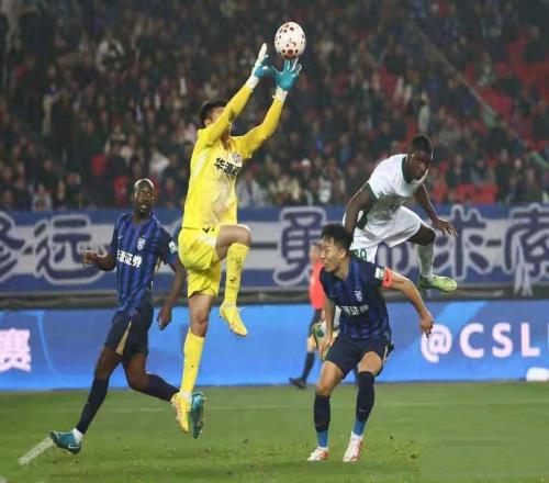 有踢假球嫌疑北京國安20武漢三鎮(zhèn),門將離奇失誤遭球迷質(zhì)疑