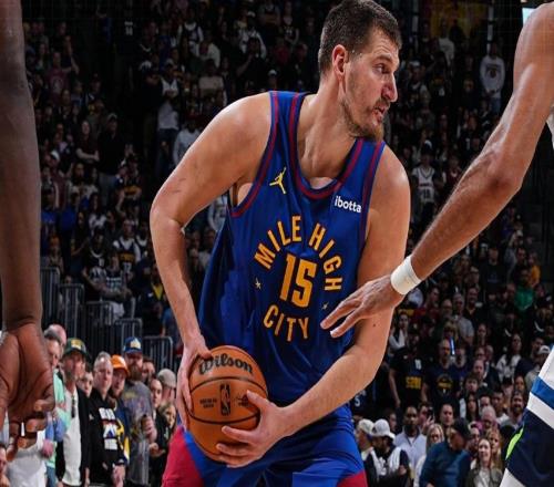 狂輸39分！被高估的聯盟第一人，只會抱怨，你們不配拿總冠軍