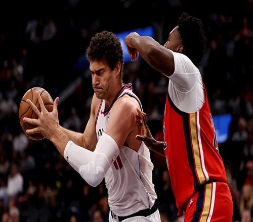 使用方式存在巨大問題,快船完全是將內線老將的缺點暴露了出來