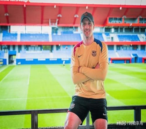 32歲才拿紅牌的后衛,世界杯踢5分鐘拿冠軍,歐冠決賽替補制勝