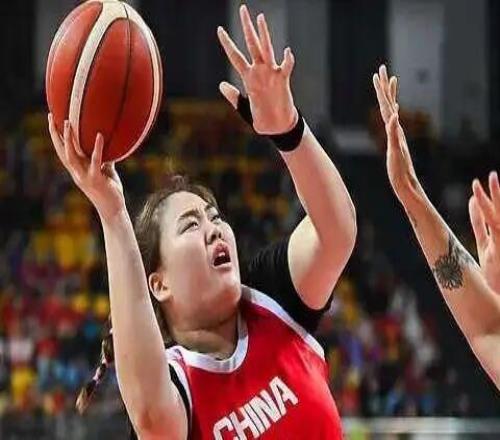 中國女籃世界杯資格賽12人名單，李月汝韓旭在列，強力內線落選