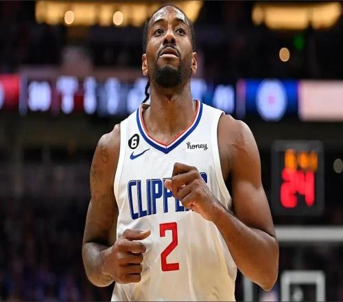 拒絕火箭續(xù)約！場均下滑到7+8，斯通認清現(xiàn)實吧，他成不了倫納德