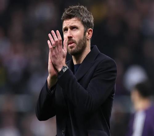 曼聯(lián)有意引進前曼城青訓球員，與藍月亮競逐多特中場