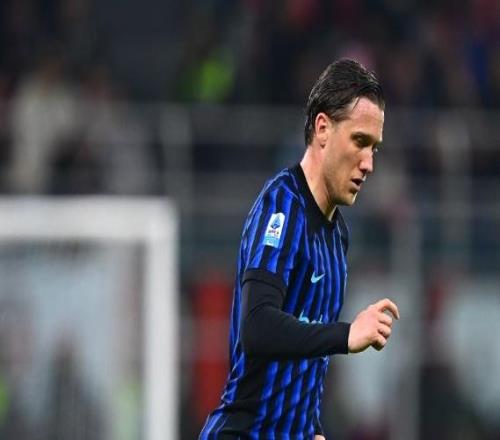 意甲懸念重啟！萊奧夢游新援一劍封喉，AC米蘭10終結(jié)國米8連勝