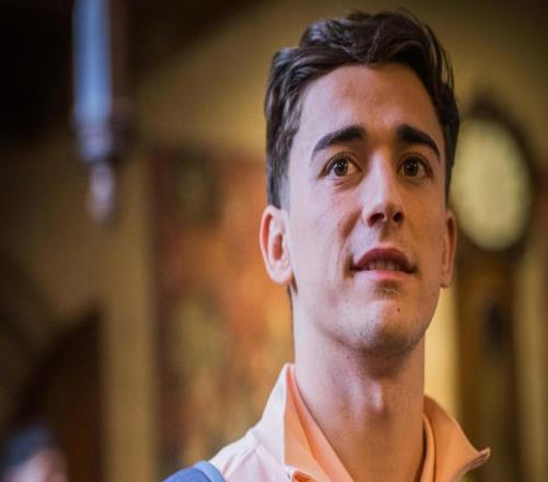 每體：巴薩抵達紐卡后的備戰以休息為主，旨在讓球隊充分恢復