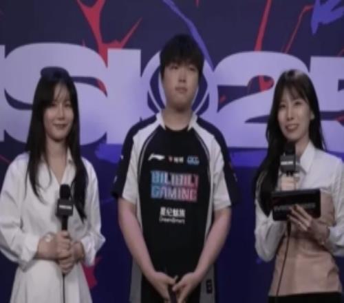 遲來的約戰(zhàn)Bin去年MSI“晚點打GEN”優(yōu)勝者采訪“打爆kiin”