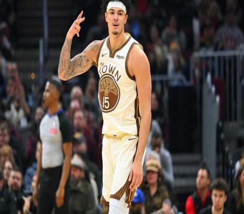 勇士97104雷霆球員評價：2人優(yōu)秀，5人及格，3人低迷