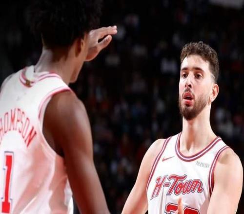 申京正負(fù)值28，防守毫無威懾力火箭隊鋒線8+3復(fù)蘇烏度卡卻無視