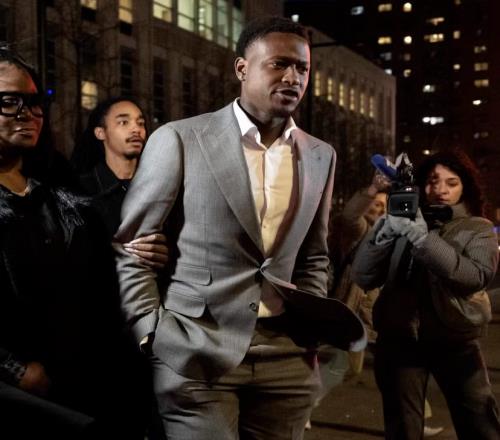 離譜到家！NBA史上頭一遭，兩年半后給交易補償，熱火虧慘