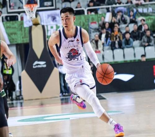 山東男籃欲復仇江蘇，限制龐崢麟是關鍵，新外援有望迎來首秀