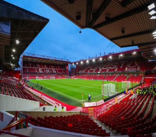 為吸引球迷觀賽，森林主場對陣中日德蘭的門票價格下調(diào)10英鎊