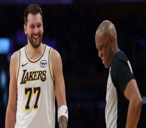 又數錢了！官方：東契奇向裁判做不當且不職業手勢被罰5萬美元