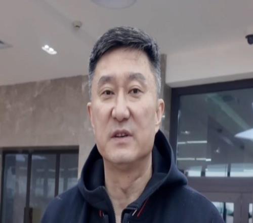 杜鋒：回到家鄉(xiāng)感覺很好崔永熙已經(jīng)參加對抗訓(xùn)練復(fù)出在即