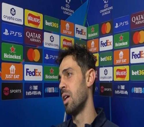 B席：我們讓情緒左右了比賽現在感覺一切都很暗淡