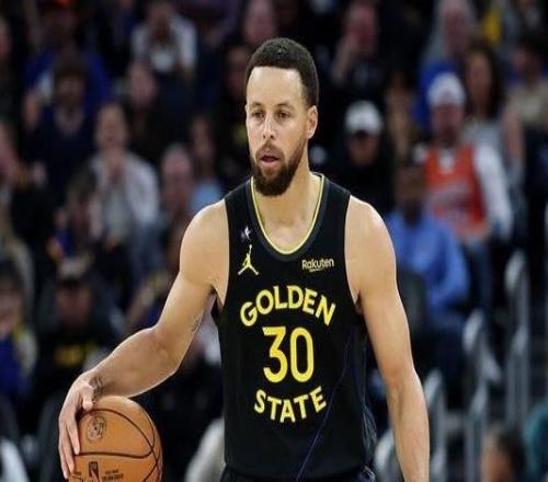 Shams：庫(kù)里非常渴望在最后階段回歸帶領(lǐng)勇士沖擊季后賽