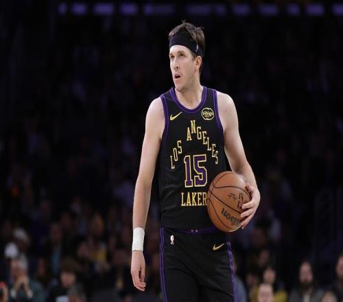 詹姆斯缺陣，湖人仍連勝，里夫斯：我們不再只是雙手一攤