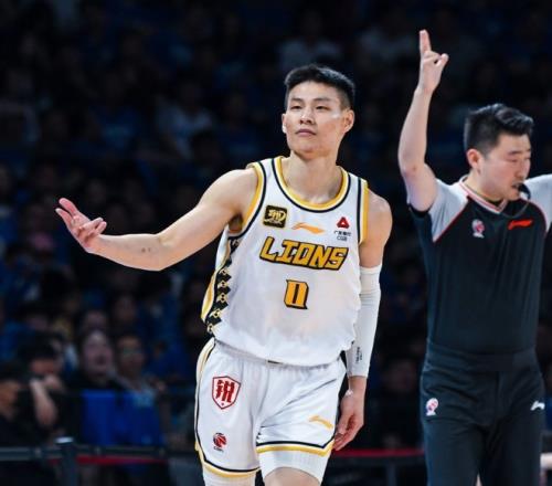 CBA最新排名！廣廈上海龍爭虎斗，廣東被打回原形，遼寧迎難而上