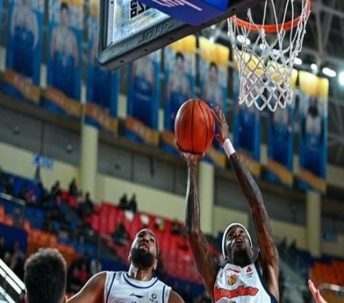 廣東宏遠VS深圳男籃！杜鋒或四連敗，崔永熙亮相，央視直播