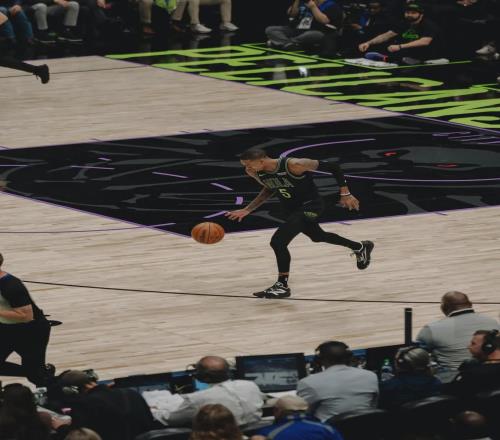 又一個苦曼巴韌帶撕裂+骨折+跟腱撕裂！他的復(fù)出比塔圖姆更勵志