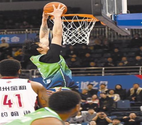 天津男籃主場力克浙江男籃